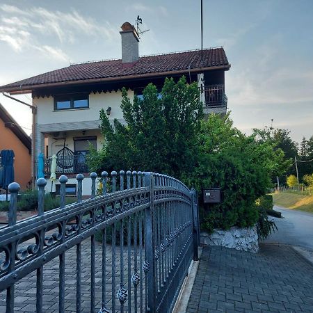 Apartman Nada Ozalj 外观 照片